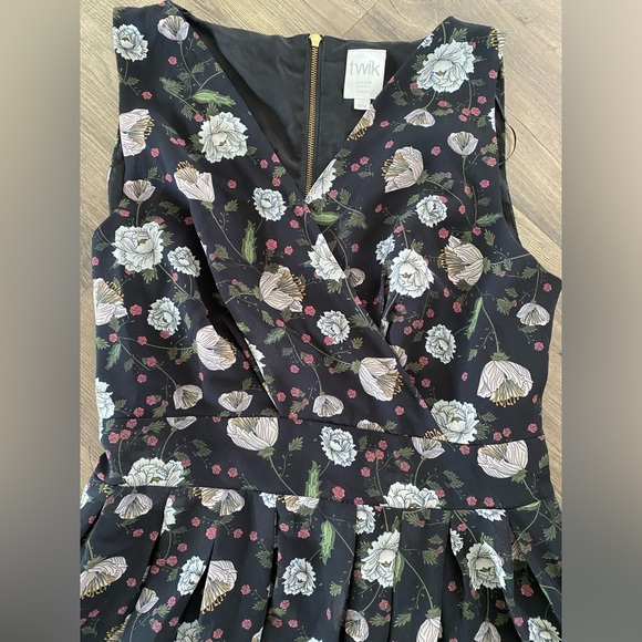 Twik floral dress A Line sleeveless - Picture 2 of 5